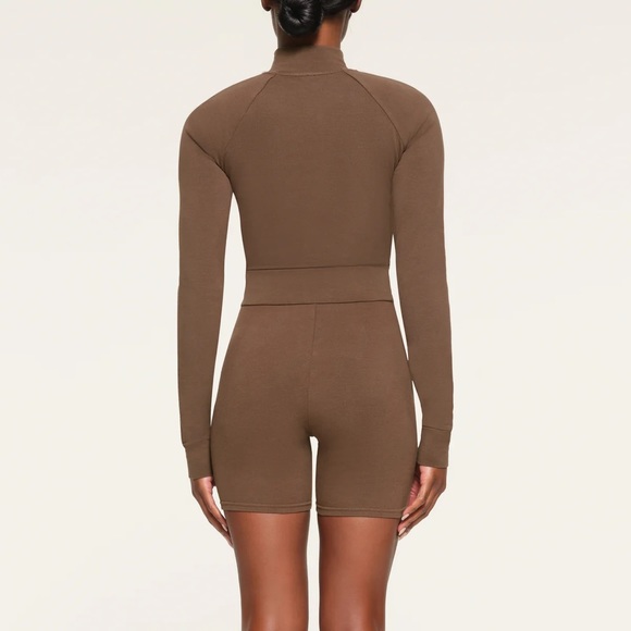SKIMS Outdoor Mock Neck Cropped Track Jacket in Espresso Faded Brown - Picture 4 of 8